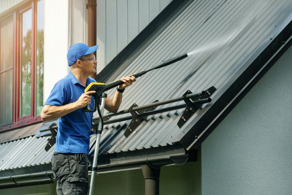 Roof Washing Cleveland TX